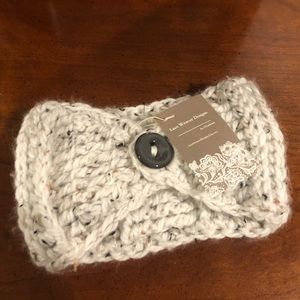 NWT HAND KNITTED HEADBAND / EAR WARMER WITH BUTTON